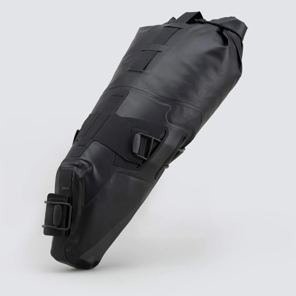 Roswheel Road Black Seat Pack & Rack 8L MTB & Road Bike - Image 1 of 4
