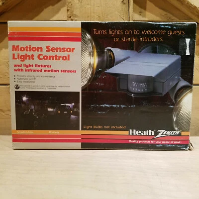 Motion Sensor Light Control Heath Zenith w Light Fixtures Infrared   Swanky Barn - Image 1 of 4