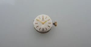 Uhrwerk Tissot 709-1 + Zifferblatt, Zeiger und Krone, movement + dial and hands - Picture 1 of 6