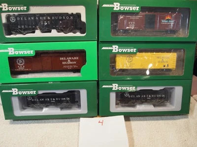 BOWSER  DELAWARE & HUDSON FREIGHT CARS 2-55t & 1-70t HOPR,1-50'+ 2-40fT BOX  DH4 - Image 1 of 4