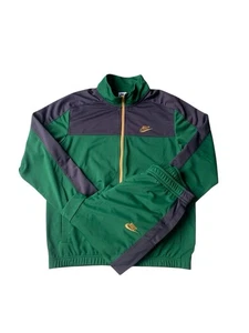 Chándal Nike Club Poly para hombre verde medio gimnasio correr - Imagen 1 de 13
