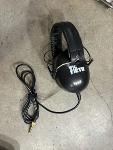 Vic Firth Black Stereo Isolation Drummer Headphones TESTED 100% #OA3 - Picture 1 of 8