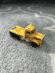 Matchbox Peterbilt Dirty Dumper Dump Truck Yellow - 1981 - - Picture 1 of 7