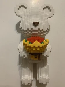 BearBrick Building Blocks Valentine’s Day Bear With Rose Bouquet 7220 Pcs NEW - Picture 1 of 2