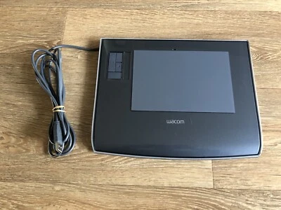 Wacom Intuos 3 Touch Zeichentablett Grafik kabelgebunden grau Mo: PTZ-431W - Bild 1 von 4