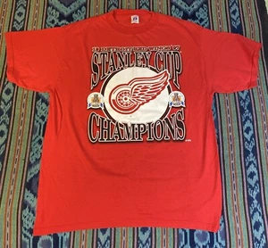 Vintage Detroit Red Wings Tee Shirt Size XL 1997 Stanley Cup Champions NHL Logo7 - Picture 1 of 8