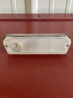 1962 STUDEBKAKER HAWK GT LEFT HAND PARK LIGHT ORIGINAL 61DP-D - Image 1 of 4