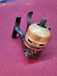 Vintage Daiwa US 40XA Trigger Underspin SPINCASTING Fishing Reel - Picture 1 of 6