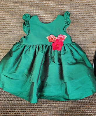 Laura Ashley 伦敦绿色正式分层女宝宝假日连衣裙 6 个月红色蝴蝶结 — 第 1/4 张图片