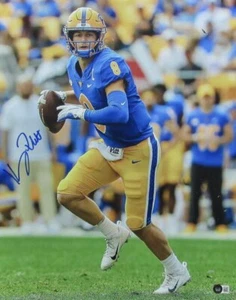Kenny Pickett handsigniertes 16x20 Foto University of Pittsburgh Beckett - Bild 1 von 3
