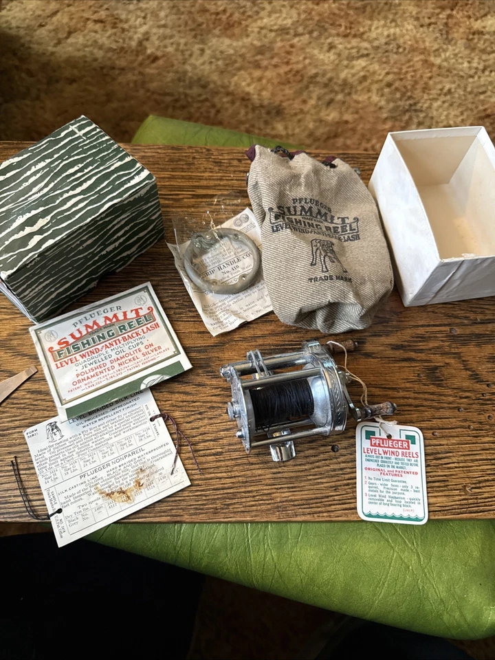 De colección Pflueger Summit No.1993L Níquel Plata-Joya con Caja Original Bolsa Papeles Foto 1 de 4