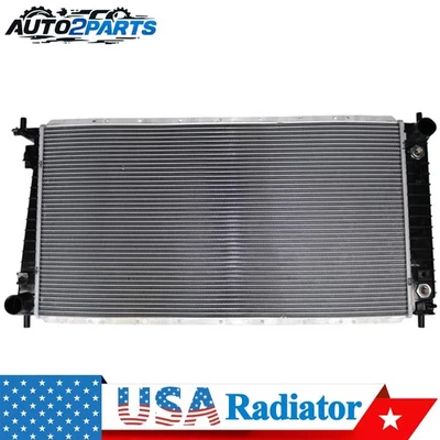 Radiator For 1997-1998 Ford Expedition 1999-2003 F-250 F-350 Super Duty 5.4L Foto 1 de 4