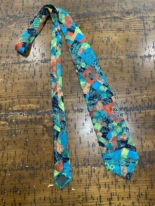 Cravatta seta Brioni fatta a mano in Italia colorata astratta vintage designer confezione regalo - Foto 1 di 11