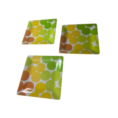 Juego de 3 Platos de Melamina Cuadrados Artísticos Lunares Coloridos 8.5" CRATE & BARREL Foto 1 de 4