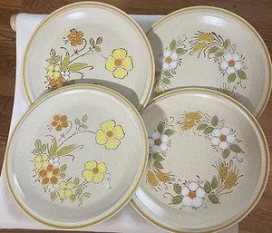 Vintage Hand painted  stoneware Hesrthside Dinner plates set of 4 Japan - Picture 1 of 2