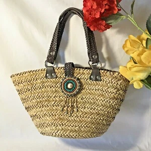 Women's 100% Straw Purse 2 Handle Tote Bag Pink Flower Fabric Lined Snap Clasp - Picture 1 of 7