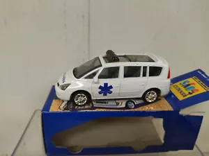 RENAULT ESPACE AMBULANCE RENAULT TOYS apx 1:64 NOREV 3 INCHES (7,5cm) - Imagen 1 de 5