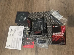Placa madre MSI B450I GAMING PLUS AC Mini-ITX AMD AM4 Socket DDR4 - Imagen 1 de 6