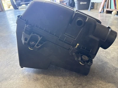 Коробка фильтра воздухоочистителя подходит для Honda CR-V 2,4 л L4 2002 2003 2004 06172-PNA-307 - Изображение 1 из 4