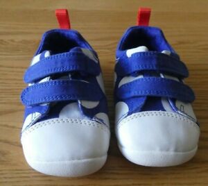 Clarks Blue Canvas with White Circles Baby / Toddler Shoes 3.5G New