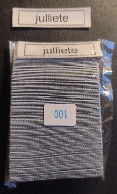 Etiquetas de ropa personalizadas Foto 1 de 3