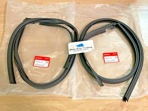 Honda Genuine Civic Coupe Hatchback 96-00 Front Door Weatherstrip Seal Pair OEM - Imagen 1 de 12