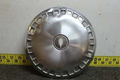 Cubierta de rueda tapacubos única de 15" OEM 363764 1976 Chevrolet Monte Carlo (2394 Foto 1 de 4