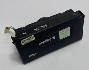 Intel SL38N Pentium II 400MHz 512KB 100MHz Slot 1 Processor CPU 80523PY400512PE - Picture 1 of 4