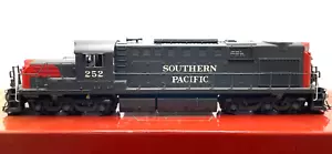 HO BROADWAY LIMITED 915 ALCO RSD-15 SOUTHERN PACIFIC SP # 252 LONG HOOD DC DCC - Picture 1 of 3