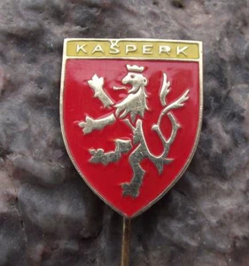 Antique Kasperk Golden Rampant Lion Czech Coat of Arms Heraldic Crest Pin Badge - Picture 1 of 3