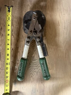 Cortador de cable de trinquete de alto rendimiento Greenlee 774 - verde/plateado Foto 1 de 3