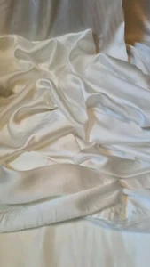 1MTR CALIDAD CUELLO MARFIL CAMEUSE VESTIDO SATÉN SUAVE SEDOSO. TELA DE BODA 60WI - Imagen 1 de 6