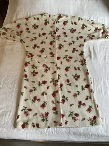 kuscheliger Hausmantel Fleece, Bademantel, Homewear, Rosenmuster, Größe s. Text - Bild 1 von 8