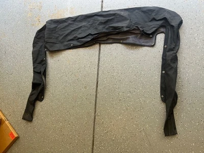 Bota de armazenamento Soft Top Deluxe de fábrica fabricante de equipamento original preta para 1997-2002 Jeep Wrangler TJ - Imagem 1 de 2