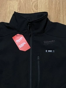 Milwaukee M12 Heated Toughshell Jacket Mens Medium Black Battery Pocket Workwear - Picture 1 of 12