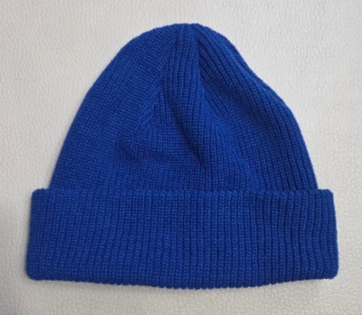 J. Gorro tejido acanalado doble capa Crew adulto - MRSP $70 Foto 1 de 3