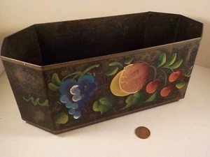 Original-vintage (Nashco Products) "Metal ~ TOLEWARE ~ PLANTER"! - Picture 1 of 8