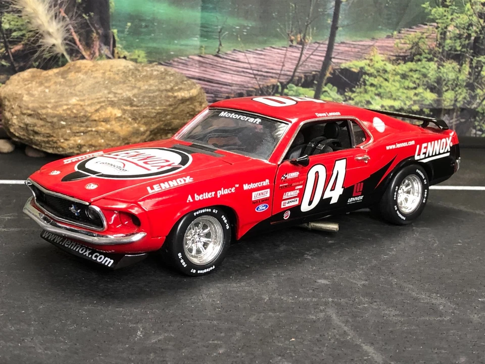 COMO ESTÁ ~ 1:24 Diecast Crown Premiums Lennox 1969 Ford Mustang Racer 302 sin caja Foto 1 de 4