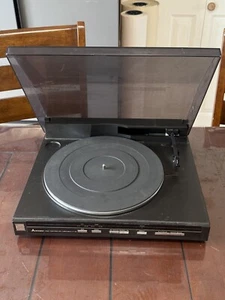 MITSUBISHI LT-46 Fully Automatic Linear Tracking Turntable Tested NEED STYLUS - Picture 1 of 9