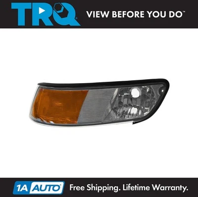 TRQ Left Corner Light Driver Side Fits 1998-2002 Mercury Grand Marquis FO2550124 - Image 1 of 4
