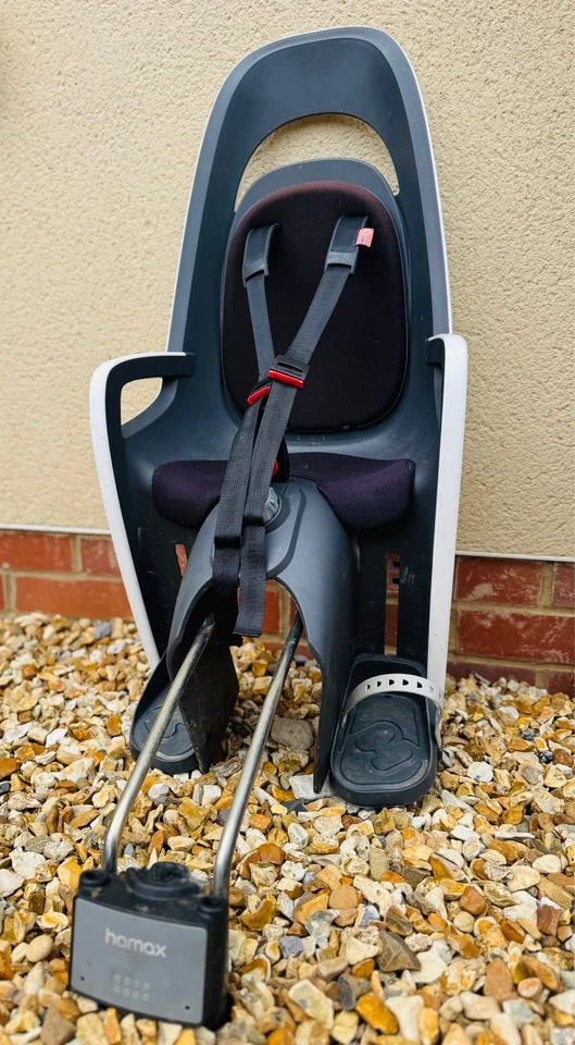 Hamax Caress Child Bike Seat, White/Black (Reflective & Adjustable) - Image 1 of 4