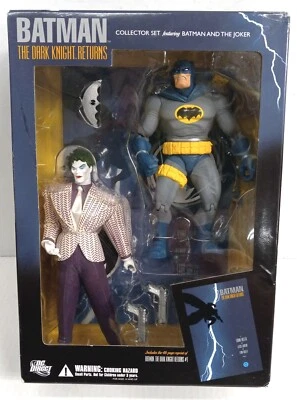 JUEGO DE COLECCIONISTAS DC DIRECT BATMAN THE DARK KNIGHT RETURNS CON BATMAN & JOKER Foto 1 de 4