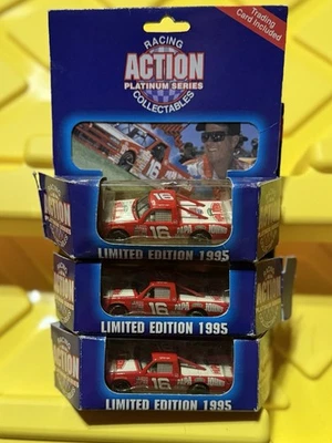 Action Platinum NASCAR 1/64 diecast #16 Papa John's  Ron Hornaday 1995 L/E White - Image 1 of 2