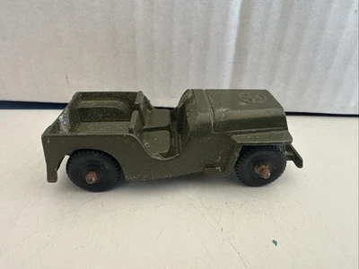 Vintage Tootsie Toy Collectible Army 2.5” Green US Army Jeep Made In USA - Image 1 of 4