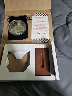 Moneda de libra troy a prueba de plata Dale Earnhardt SR Intimidator embalaje original como nueva Foto 1 de 4