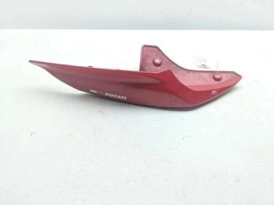 Panel de cubierta de carenado trasero derecho Ducati Panigale V2 20-25 48216881A Foto 1 de 4
