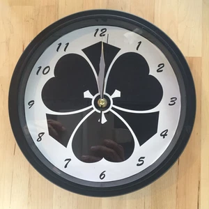 Kamon Japanese Family Crest Kenkatabami 9 - 9.5 inch Wall Clock - Picture 1 of 2