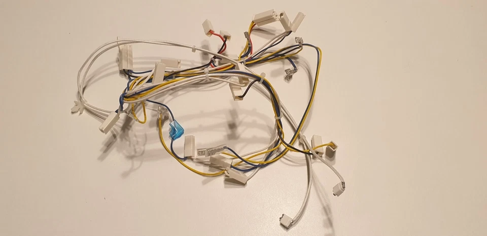 Cable De Enlace Para Microondas Empotrable BOSCH BFL550MS0 - Imagen 1 de 4