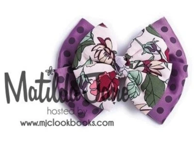 Matilda Jane (Once Upon A Time) Mock Turtle Bow - Size OS - EEUC Foto 1 de 2