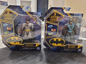 DC BATMAN 4" ACTIONFIGUR + BAT-TECH BATMAN + 3 SURPRISES (BRANDNEU) NEU IN OVP [2 BOXEN] - Bild 1 von 5